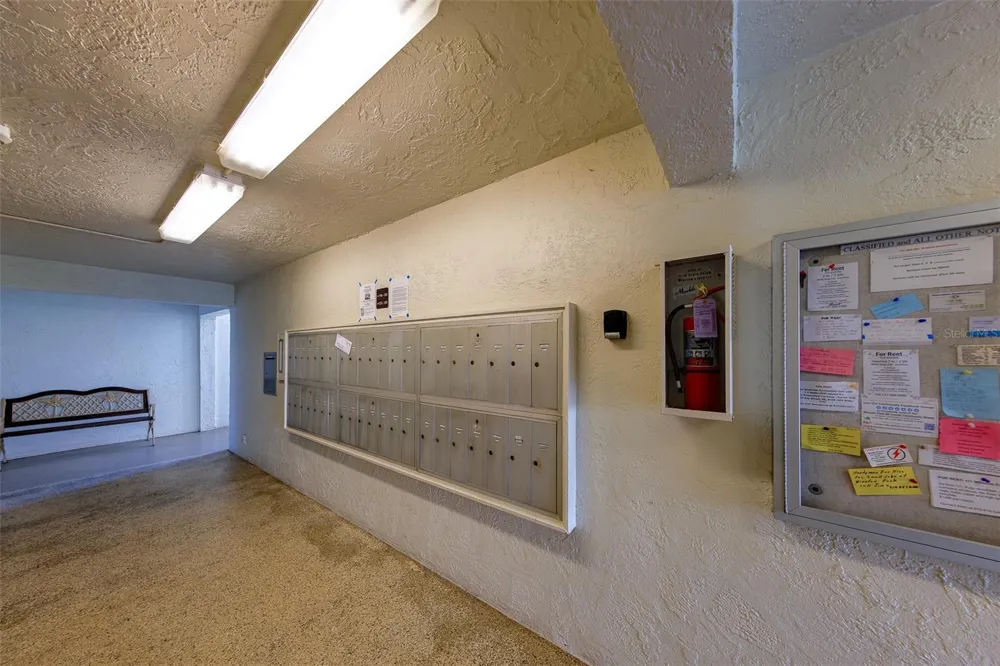 5090 BAY STREET NE #124 St Petersburg, FL 33703