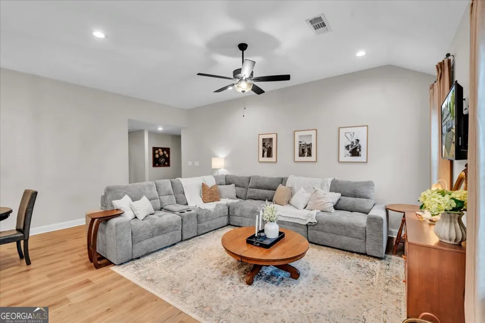 137 Red Tail CIR Byron, GA 31008