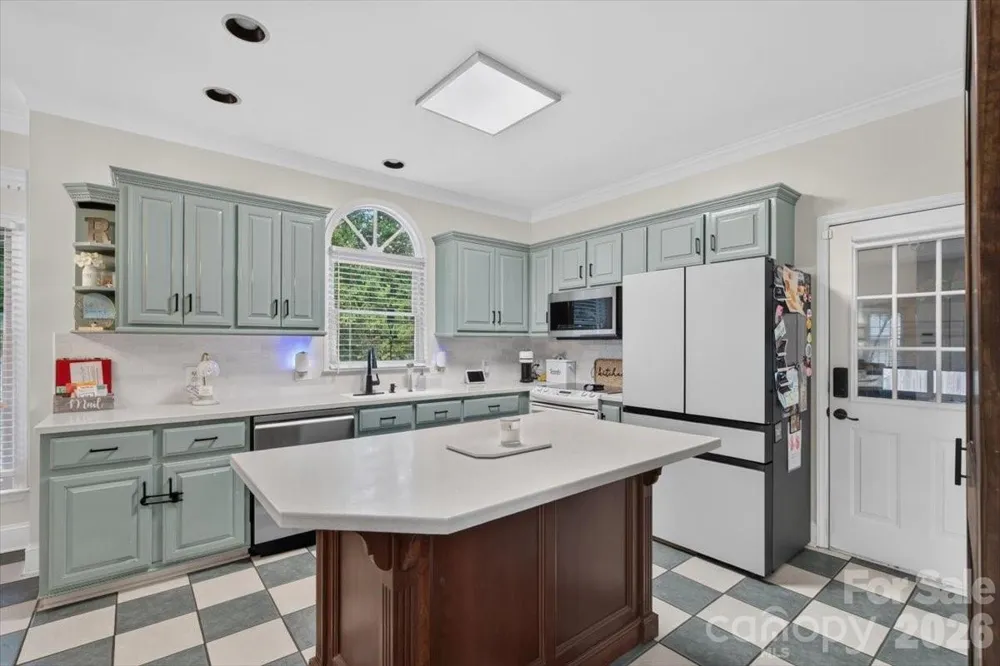 2230 Raven Drive Rock Hill, SC 29732