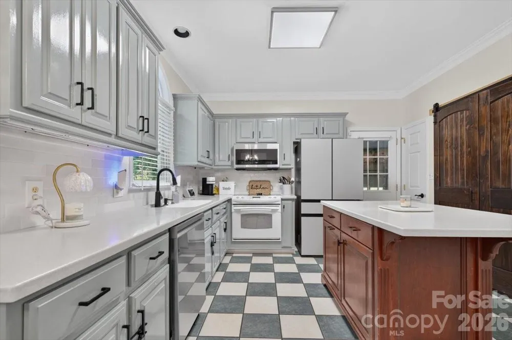 2230 Raven Drive Rock Hill, SC 29732