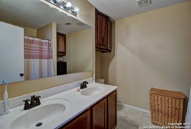 3906 AZALEA BREEZE San Antonio, TX 78259