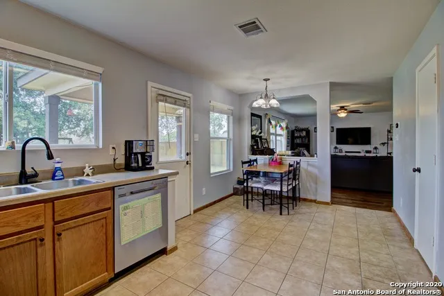 3906 AZALEA BREEZE San Antonio, TX 78259