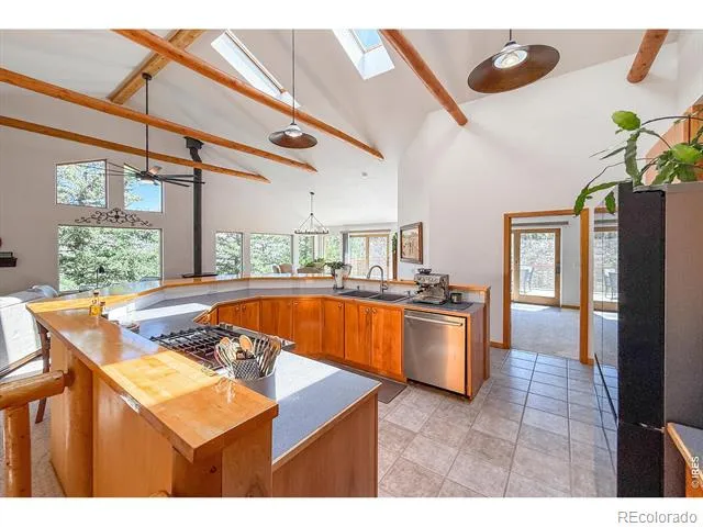 1108 Eagle Drive Lyons, CO 80540