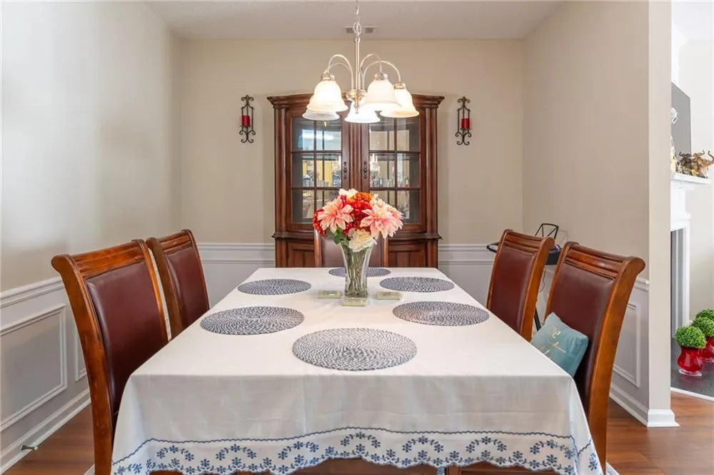 136 Camry Lane Grayson, GA 30017
