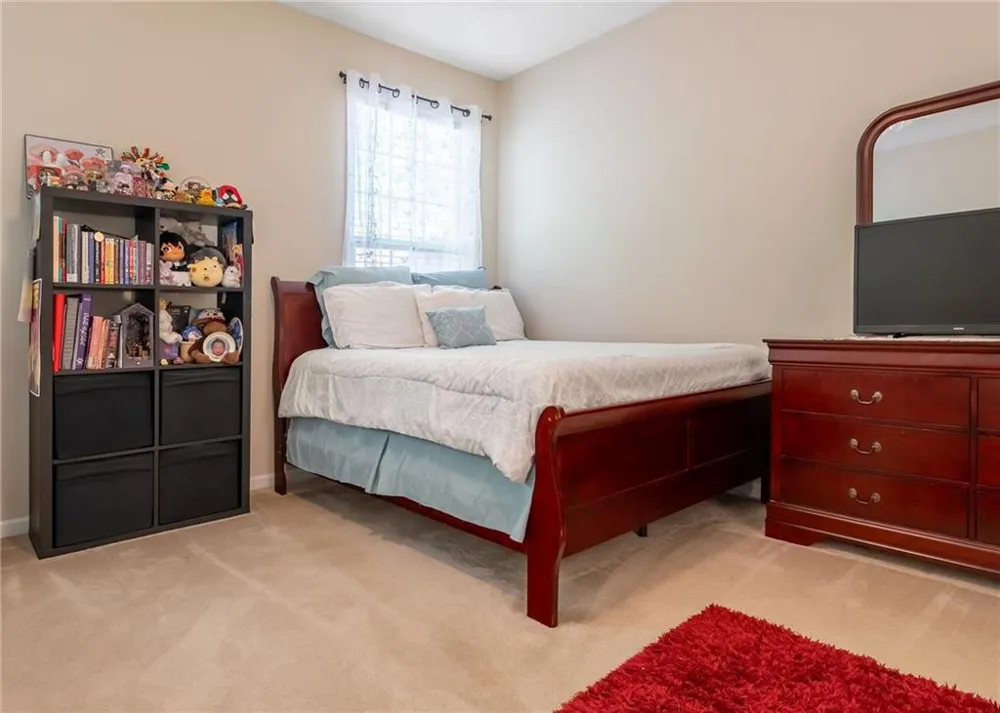 136 Camry Lane Grayson, GA 30017