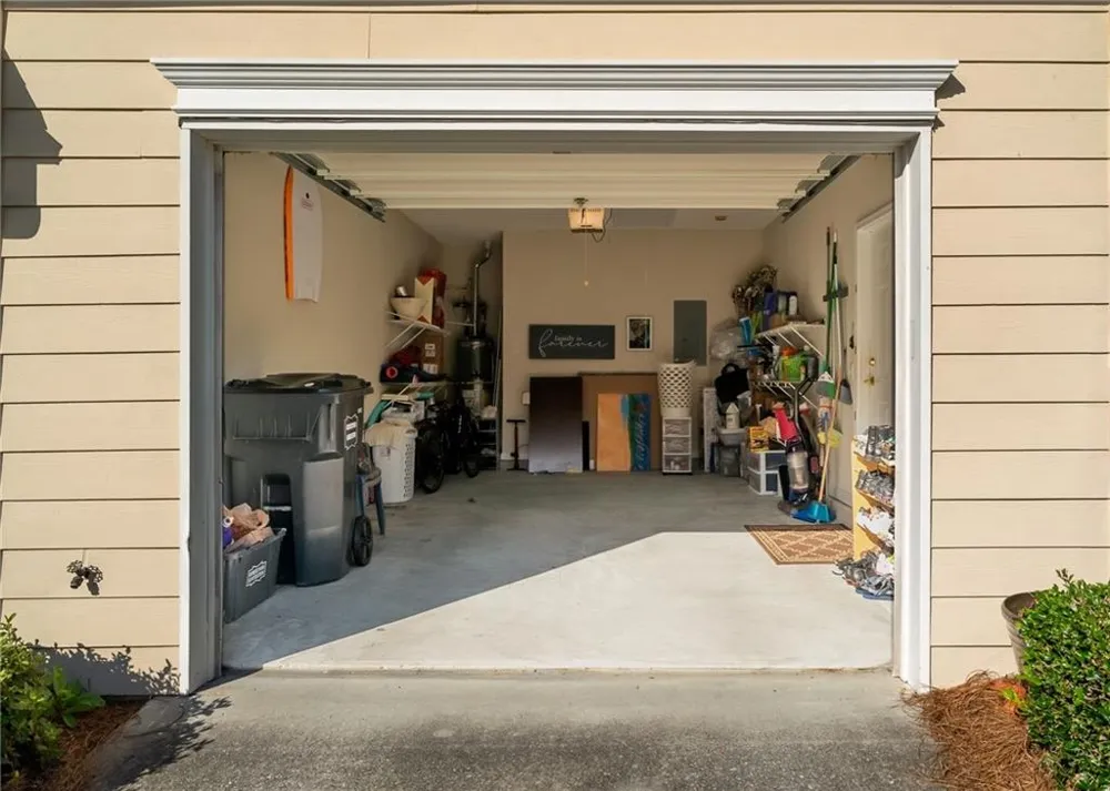 136 Camry Lane Grayson, GA 30017