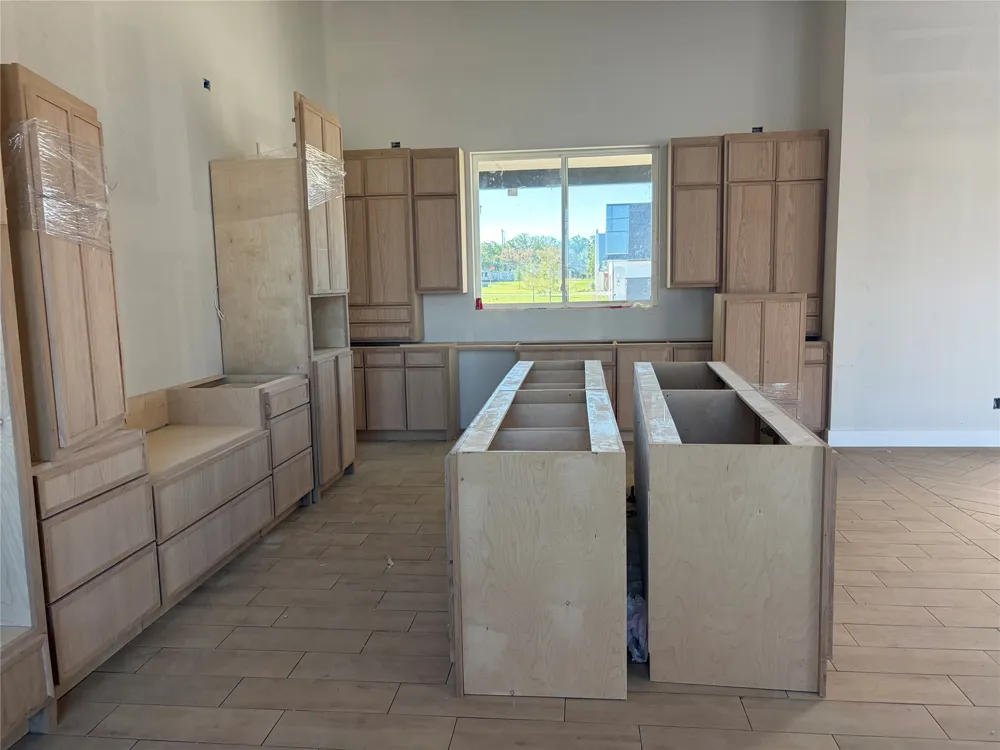 308 Mint Ridge Drive Burleson, TX 76028