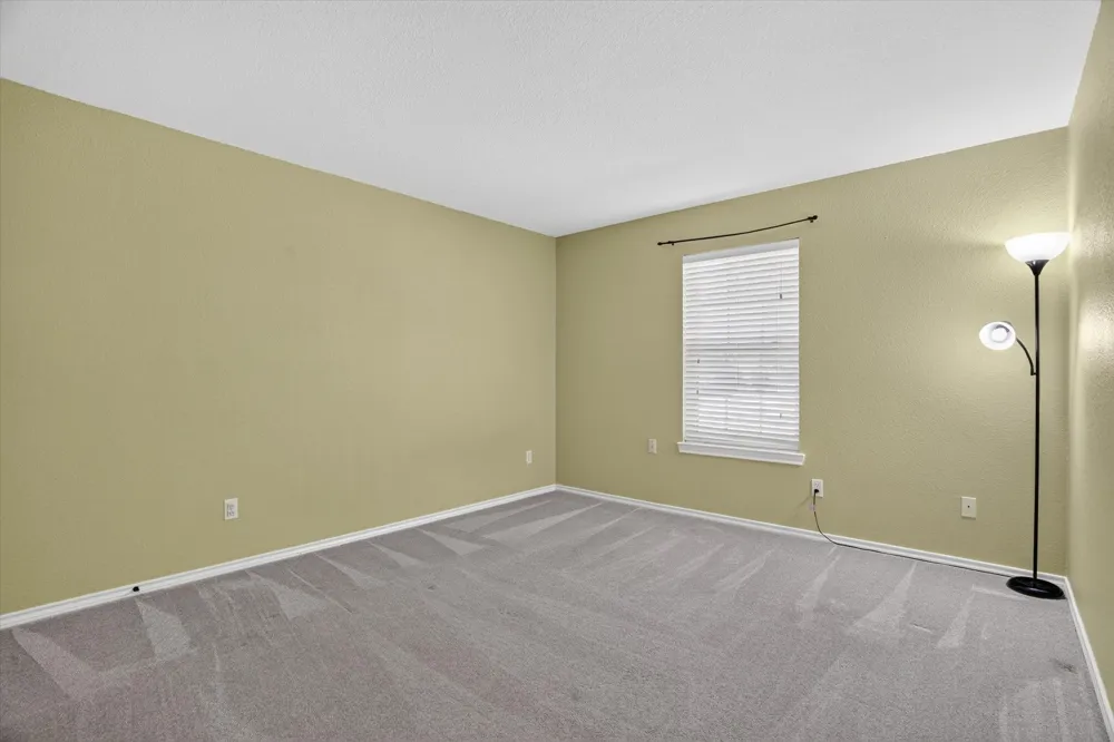 215 Mistletoe Lane Keene, TX 76059