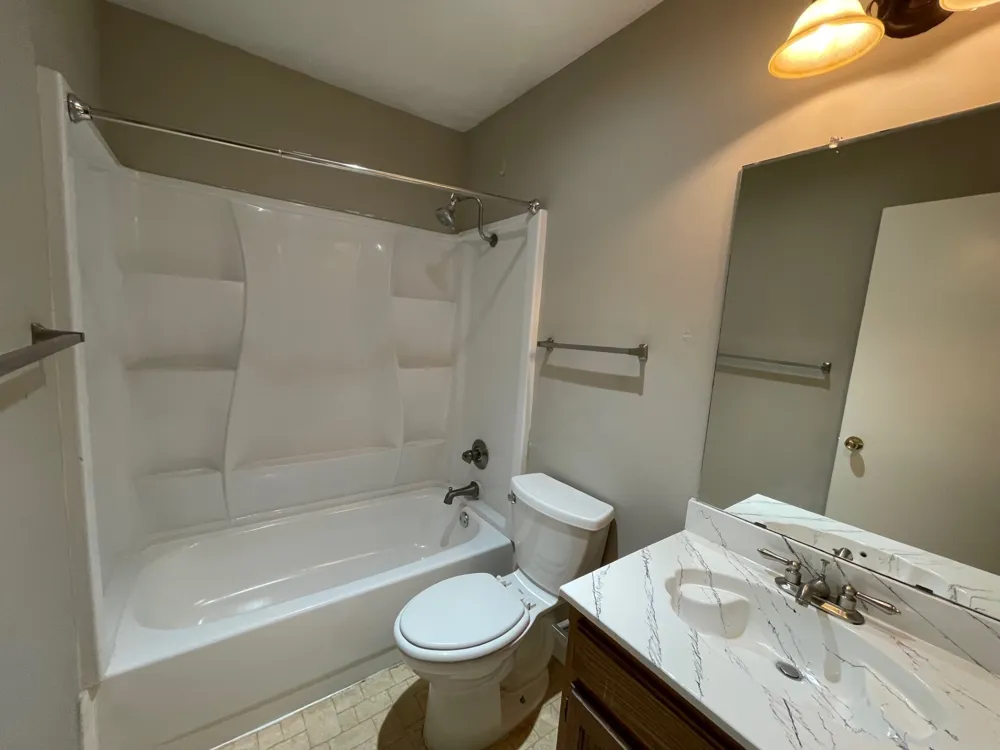 5601 Hearthwood Court Arlington, TX 76016