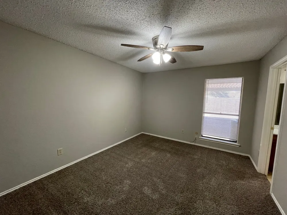 5601 Hearthwood Court Arlington, TX 76016
