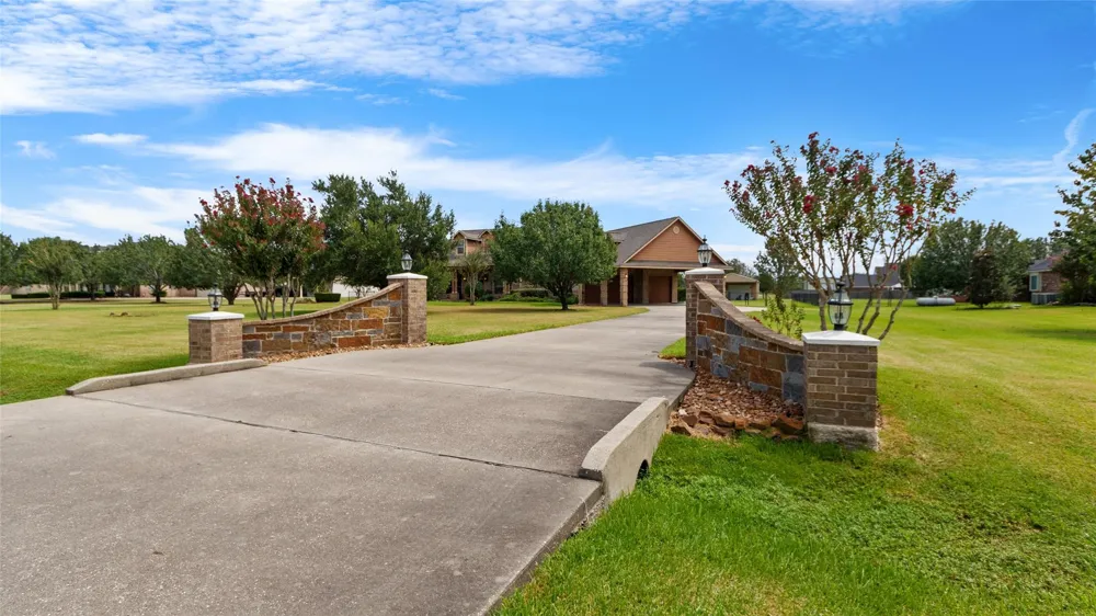 15218 Devin Lane Crosby, TX 77532