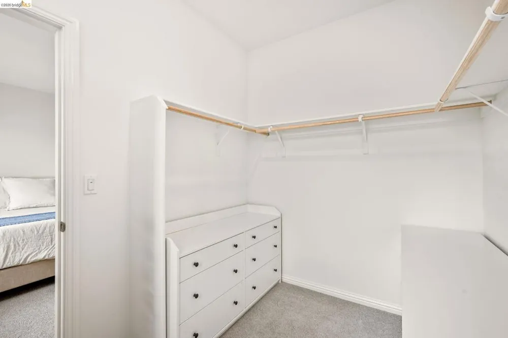 2875 Tradewind Dr Alameda, CA 94501