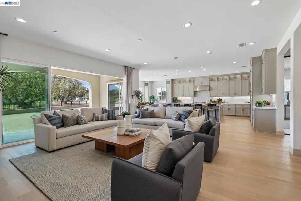2690 Bay View Drive Seaside, CA 93955