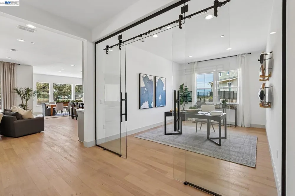 2690 Bay View Drive Seaside, CA 93955