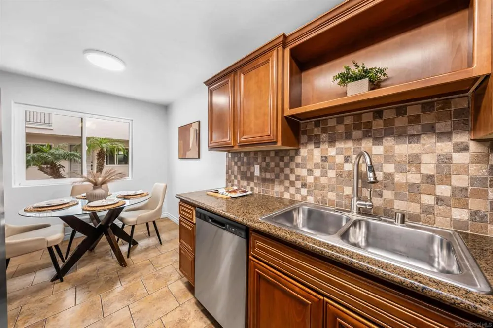 1030 Robinson Ave #208 San Diego, CA 92103