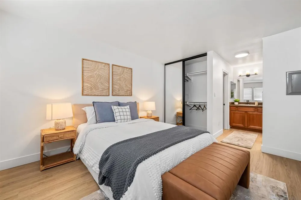 1030 Robinson Ave #208 San Diego, CA 92103