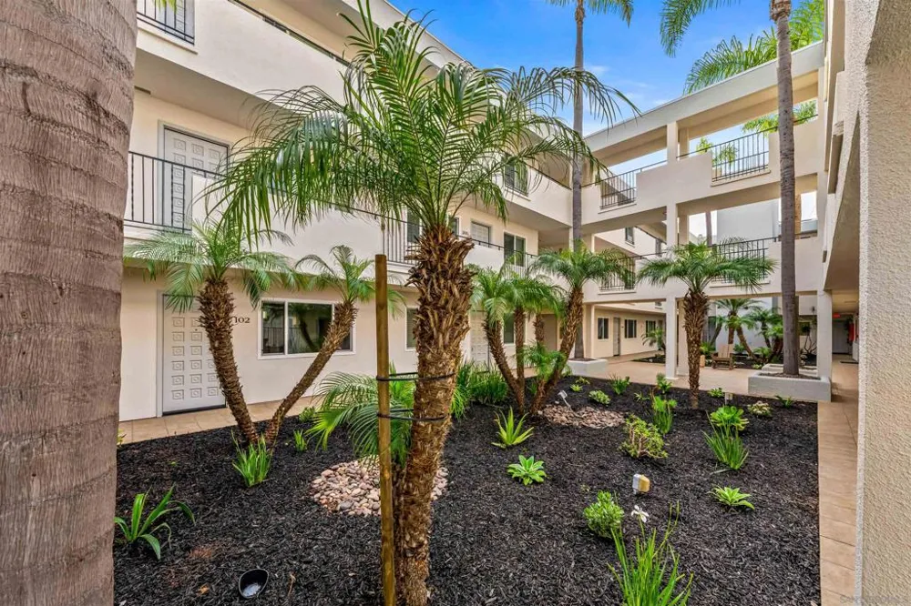1030 Robinson Ave #208 San Diego, CA 92103