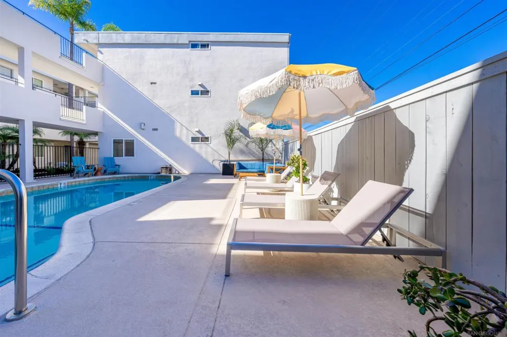1030 Robinson Ave #208 San Diego, CA 92103