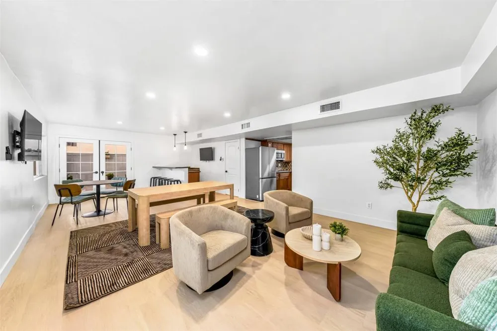 1030 Robinson Ave #208 San Diego, CA 92103