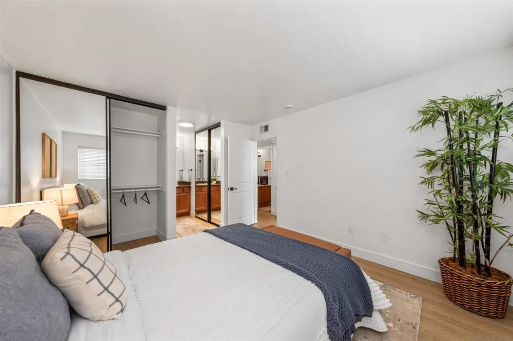 1030 Robinson Ave #208 San Diego, CA 92103