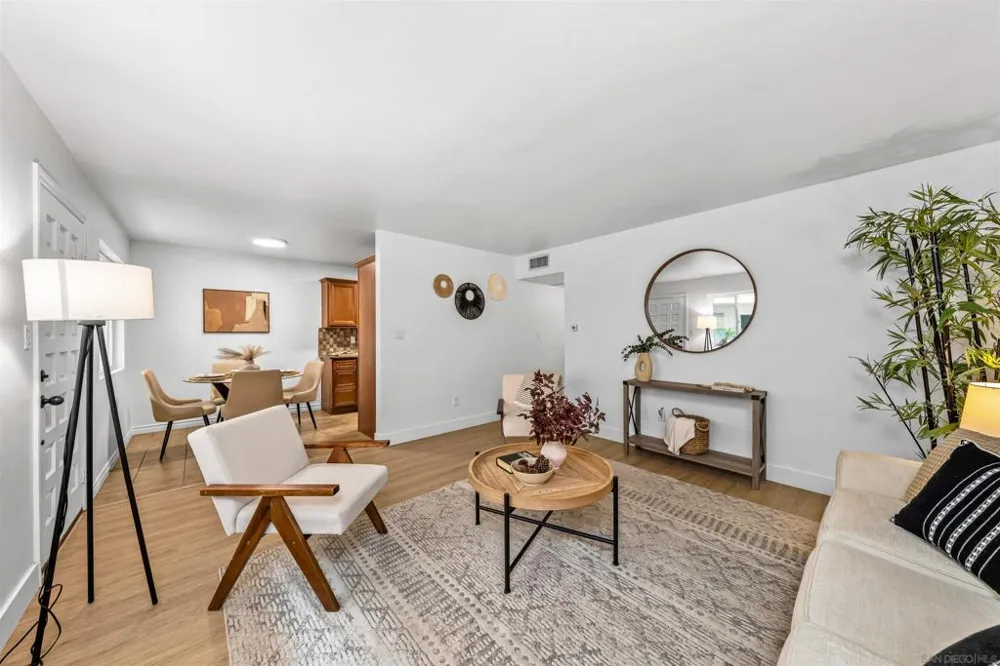 1030 Robinson Ave #208 San Diego, CA 92103