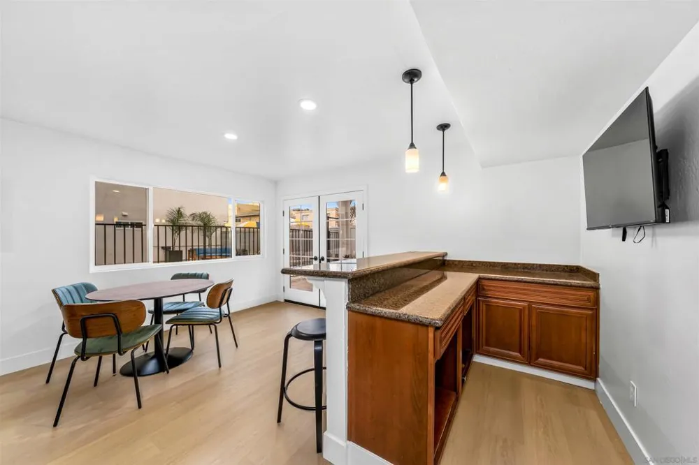 1030 Robinson Ave #208 San Diego, CA 92103