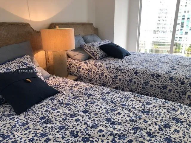 901 Brickell Key Blvd #1105 Miami, FL 33131