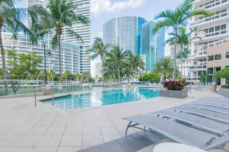 901 Brickell Key Blvd #1105 Miami, FL 33131