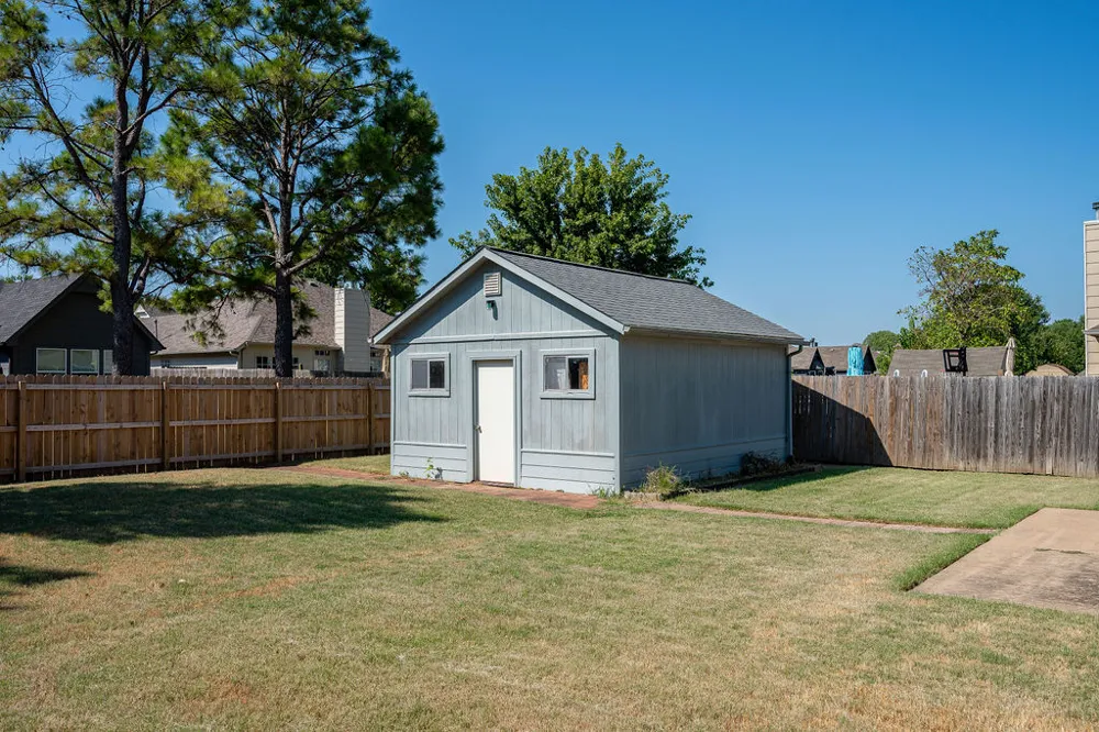 19638 E 38th Place S Broken Arrow, OK 74014