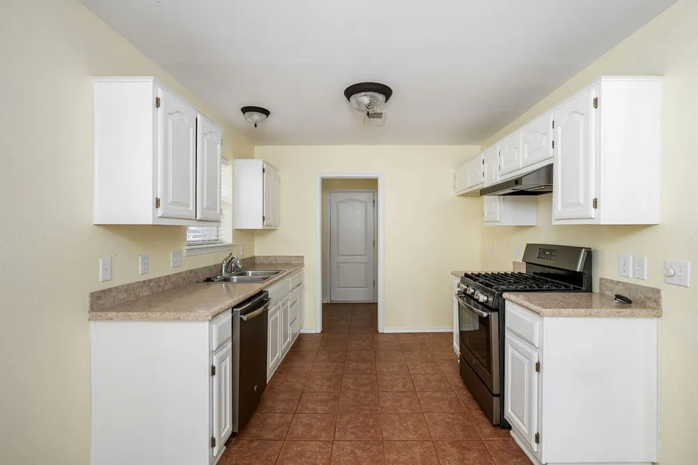 19638 E 38th Place S Broken Arrow, OK 74014