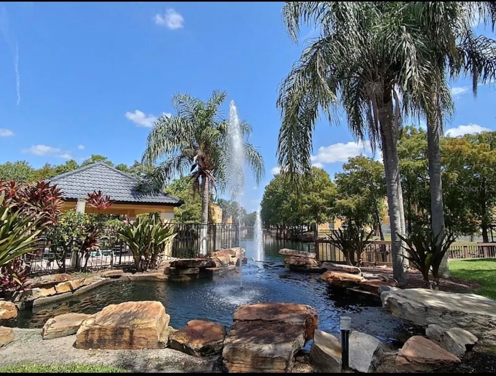 4658 COMMANDER DRIVE #817 Orlando, FL 32822