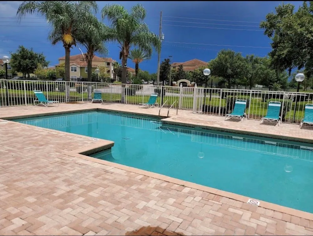 4658 COMMANDER DRIVE #817 Orlando, FL 32822
