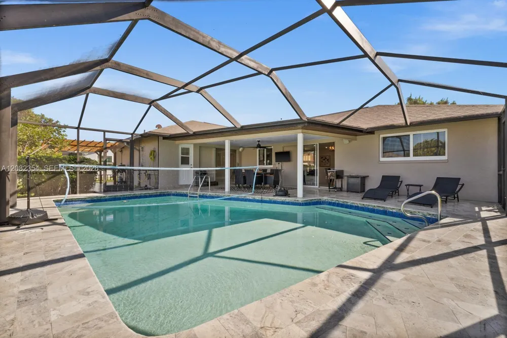 117 SE 40 th ter Cape Coral, FL 33904
