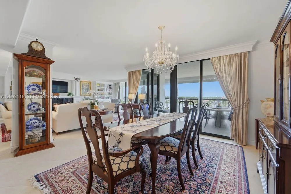 19670 Beach Rd #PHB4 Tequesta, FL 33469