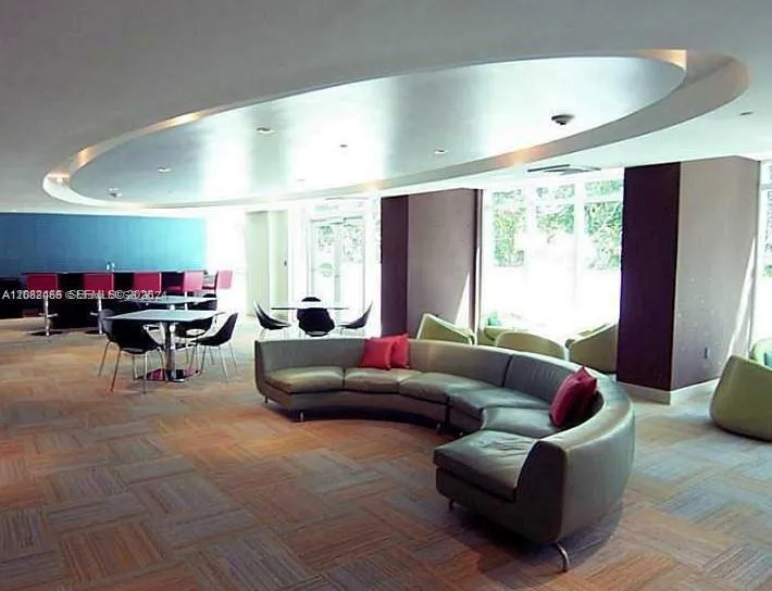 950 S Brickell Bay #1109 Miami, FL 33131
