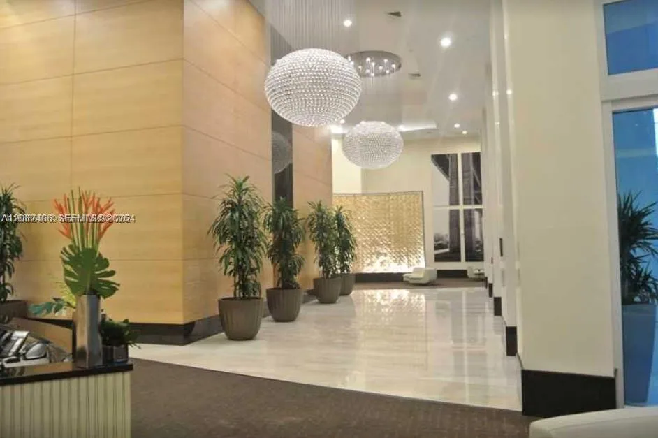 950 S Brickell Bay #1109 Miami, FL 33131