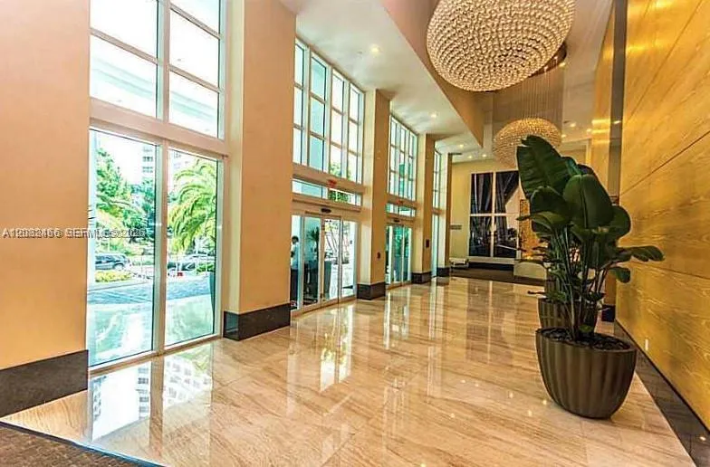 950 S Brickell Bay #1109 Miami, FL 33131
