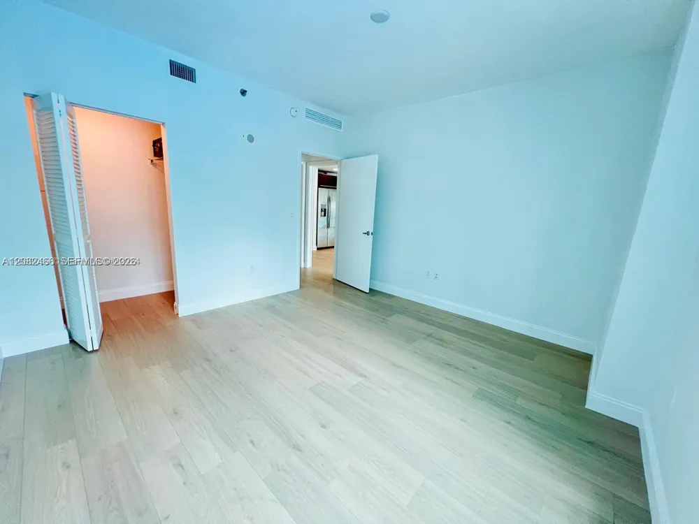 950 S Brickell Bay #1109 Miami, FL 33131