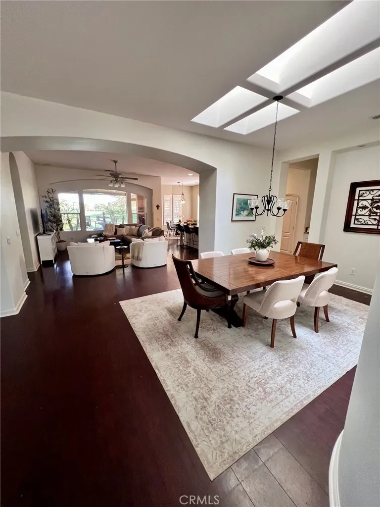 24126 Whitetail Corona, CA 92883