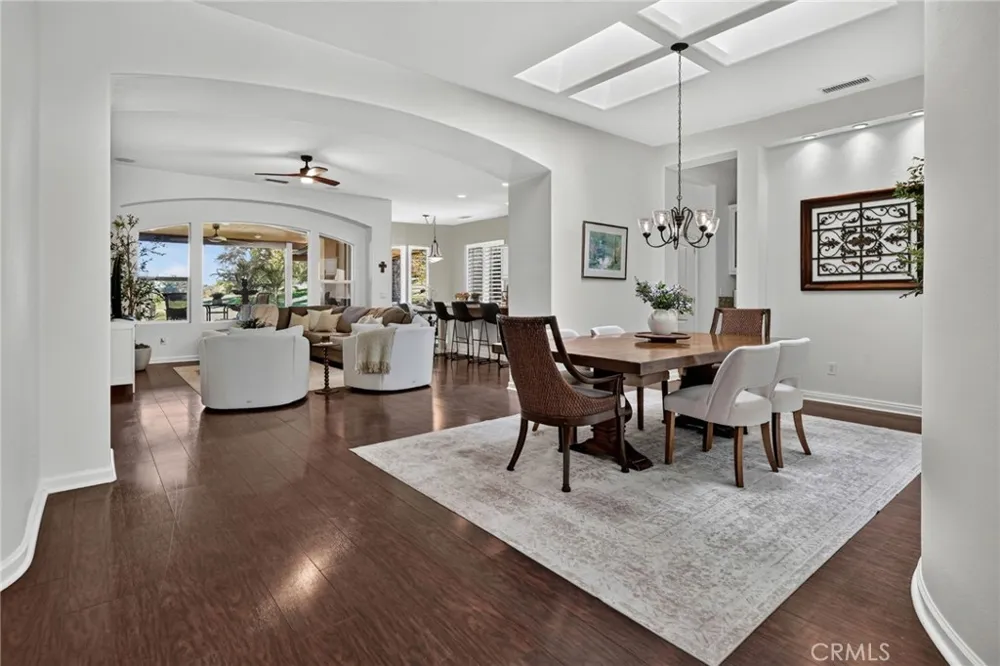 24126 Whitetail Corona, CA 92883