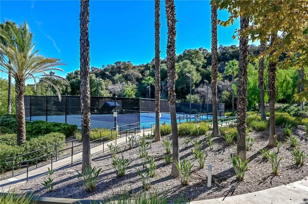 24126 Whitetail Corona, CA 92883