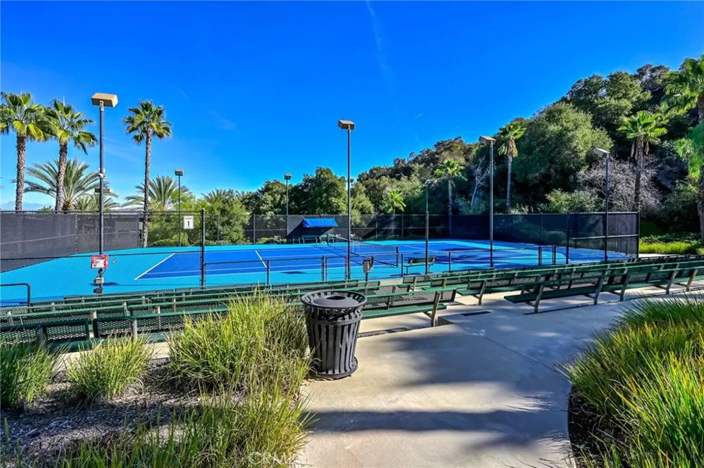 24126 Whitetail Corona, CA 92883