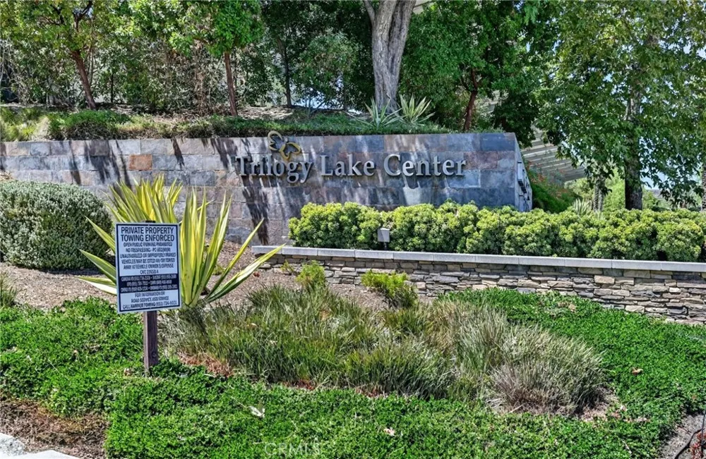 24126 Whitetail Corona, CA 92883