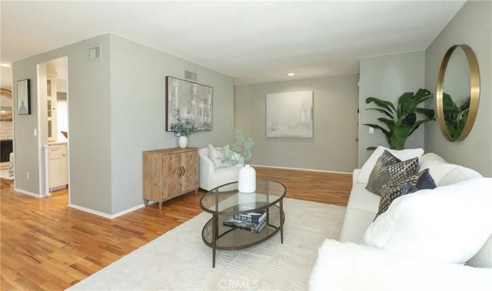 2378 Avenida Otono Thousand Oaks, CA 91362