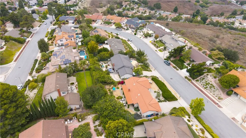 2378 Avenida Otono Thousand Oaks, CA 91362