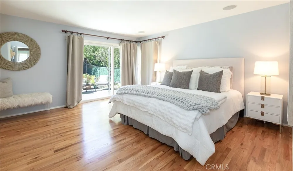2378 Avenida Otono Thousand Oaks, CA 91362