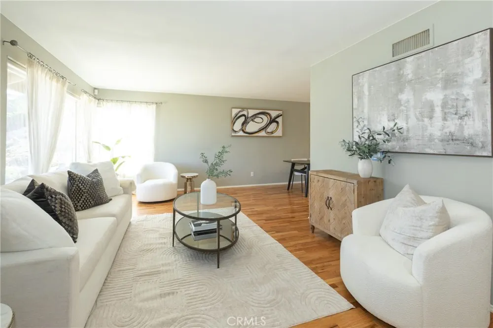 2378 Avenida Otono Thousand Oaks, CA 91362