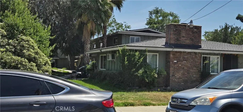 559 W 25th San Bernardino, CA 92405