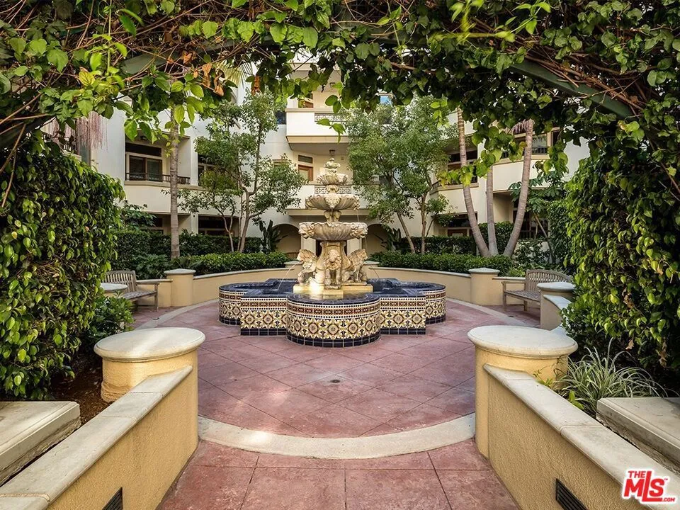 1041 Glendon Avenue #4151 Los Angeles, CA 90024