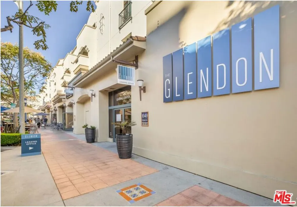 1041 Glendon Avenue #4151 Los Angeles, CA 90024
